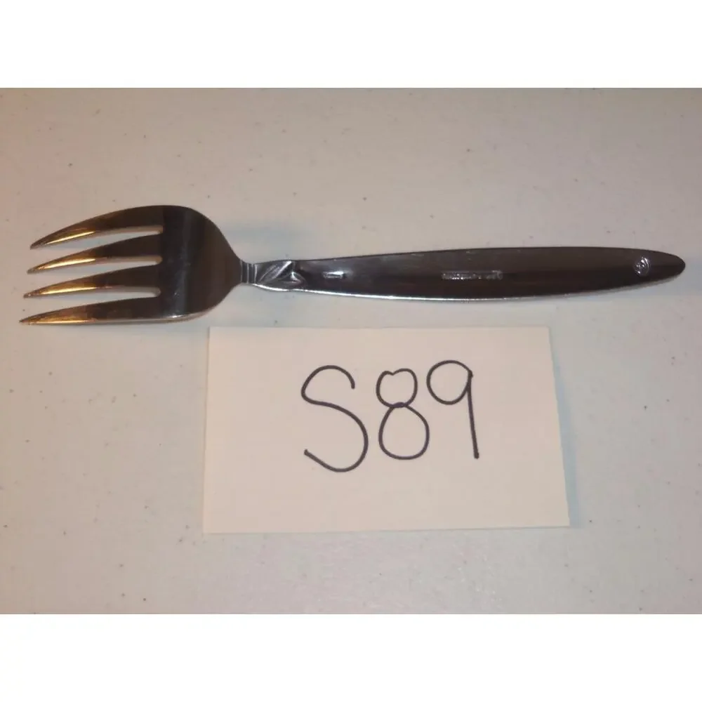 Pfaltzgraff Satin Laurel Solid Serving Fork Stainless 18/0 -0316S89